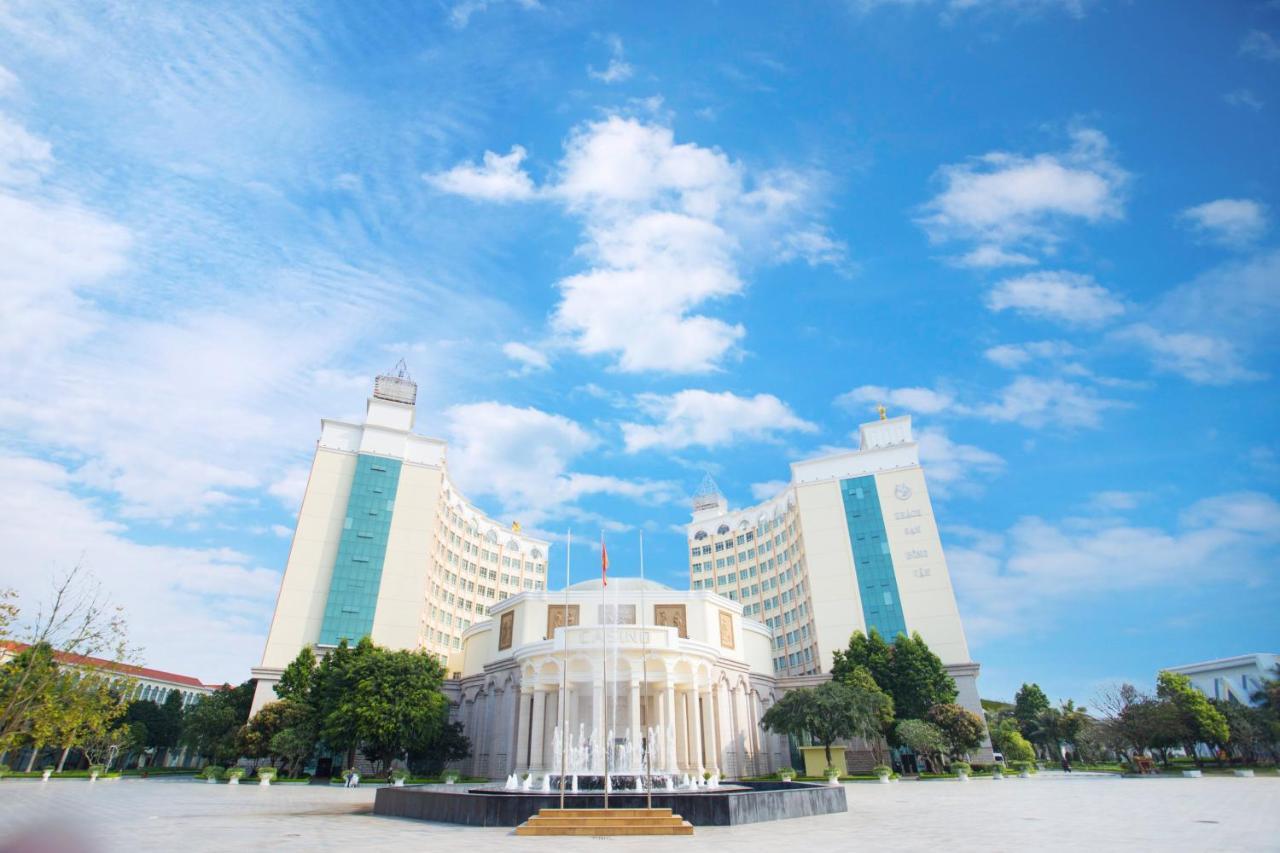 Mong Cai Hong Van Grand Hotel מראה חיצוני תמונה