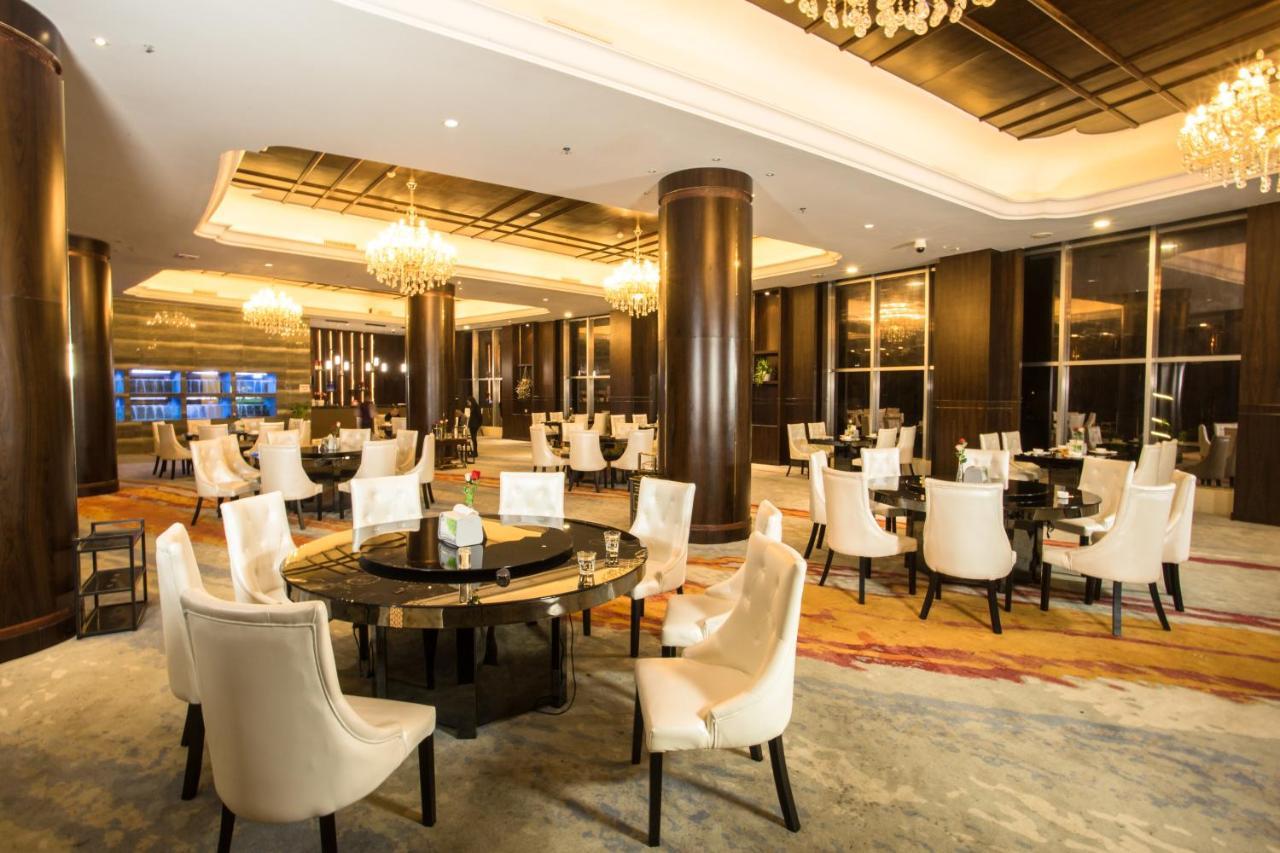Mong Cai Hong Van Grand Hotel מראה חיצוני תמונה