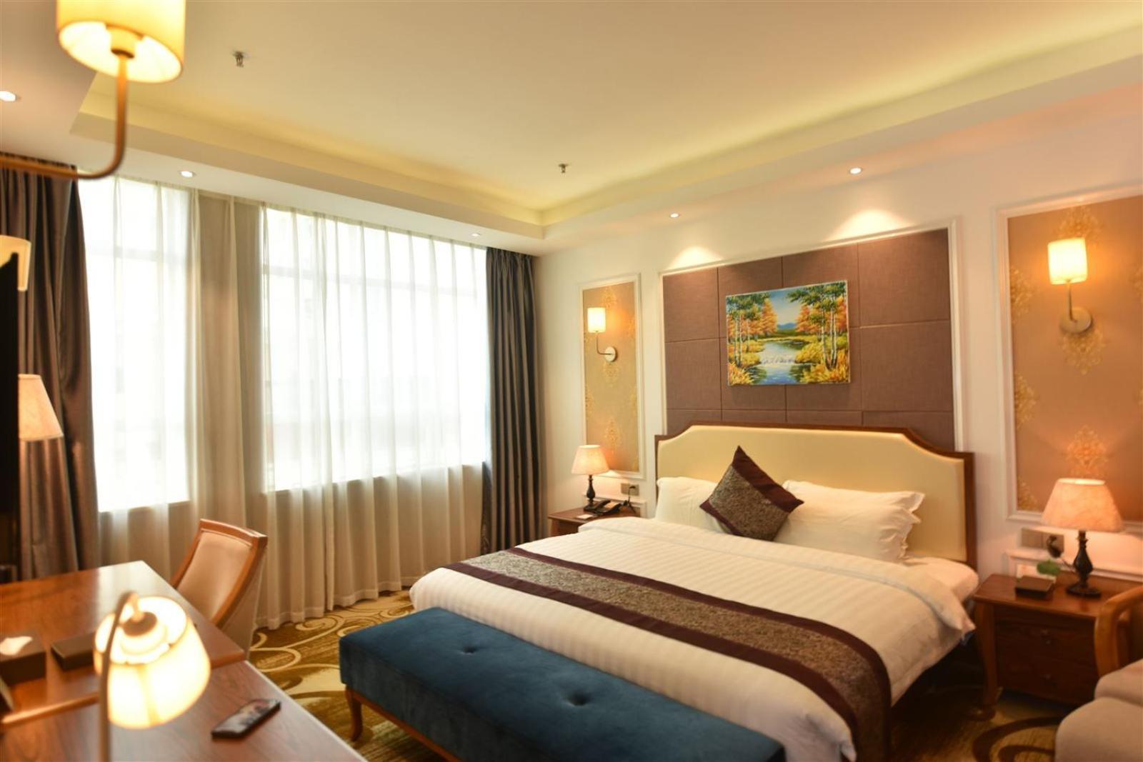 Mong Cai Hong Van Grand Hotel מראה חיצוני תמונה